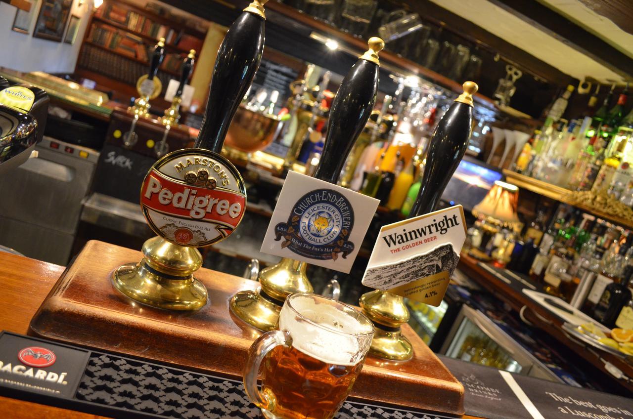 The Royal Arms Hotel Sutton Cheney Extérieur photo