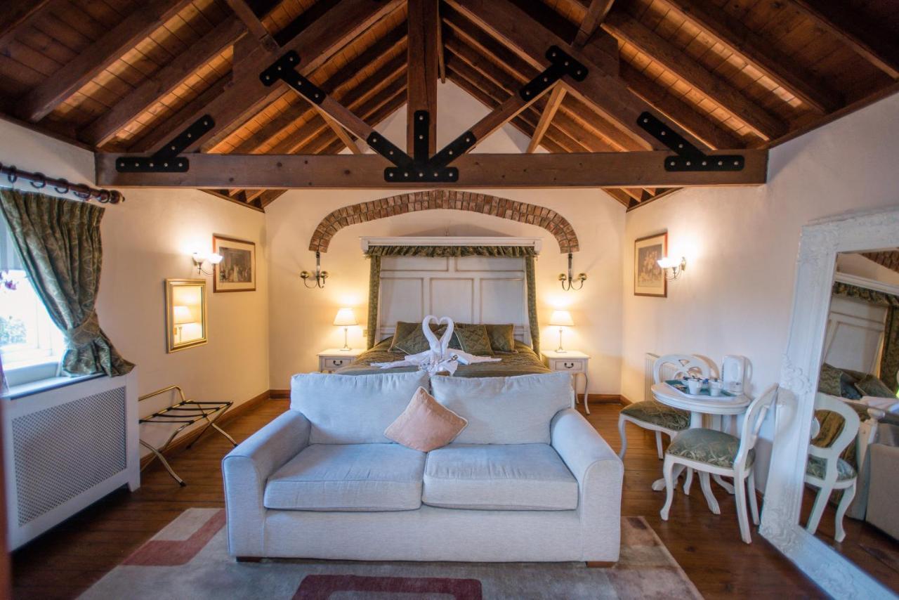 The Royal Arms Hotel Sutton Cheney Extérieur photo