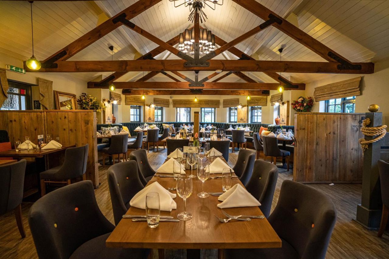The Royal Arms Hotel Sutton Cheney Extérieur photo