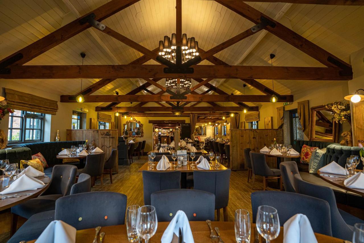 The Royal Arms Hotel Sutton Cheney Extérieur photo