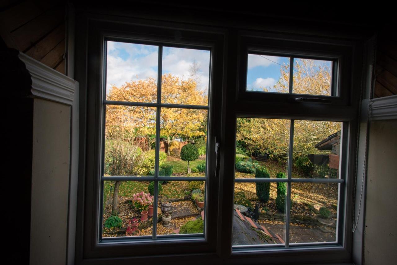 The Royal Arms Hotel Sutton Cheney Extérieur photo