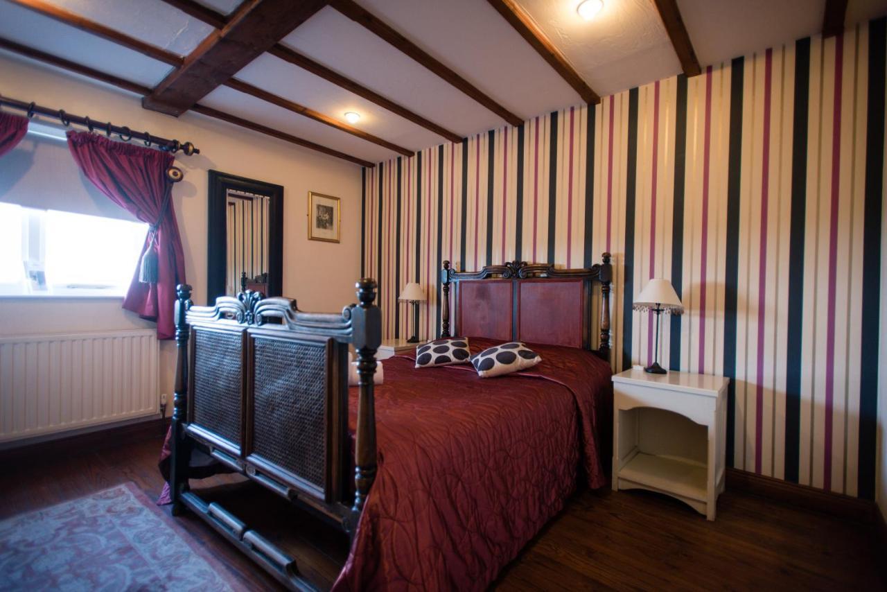 The Royal Arms Hotel Sutton Cheney Extérieur photo